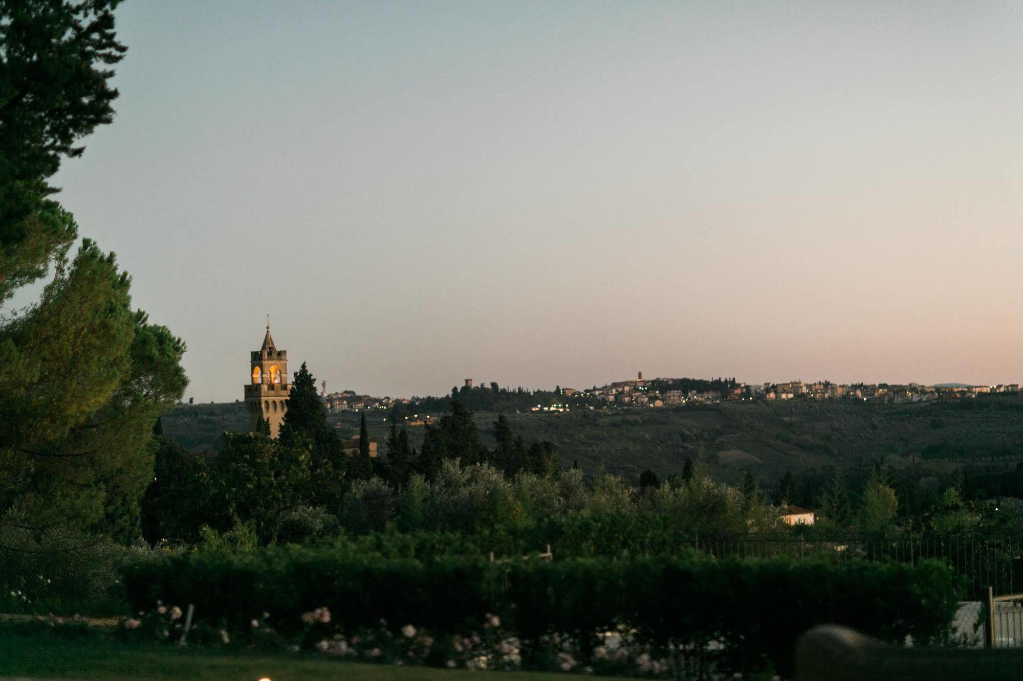 Villa Le Calvane Монтеспертоли Екстериор снимка